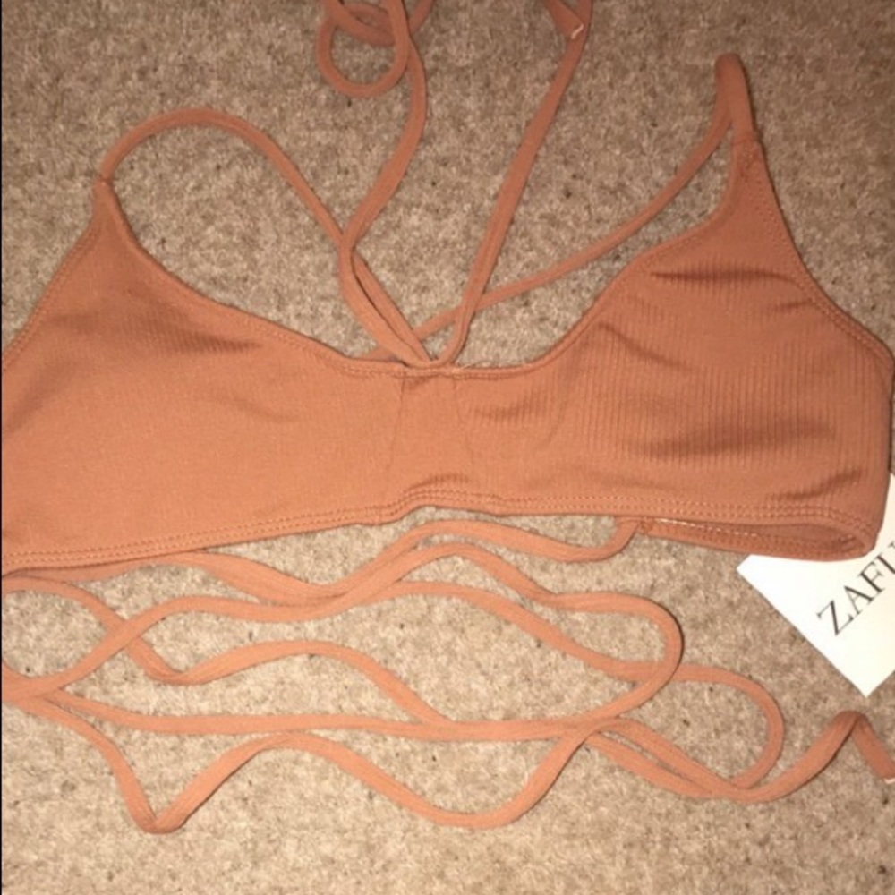 Light tan New swim top - Picture 2 of 5